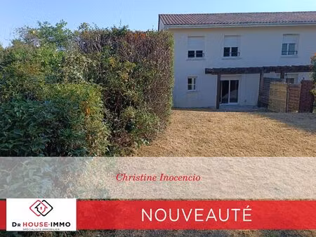 dans résidence  villa t4 avec jardin et garage