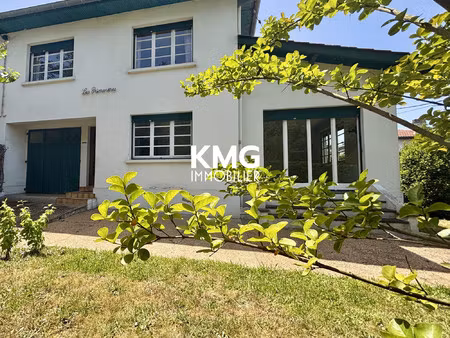 anglet cantau - maison mitoyenne par le garage