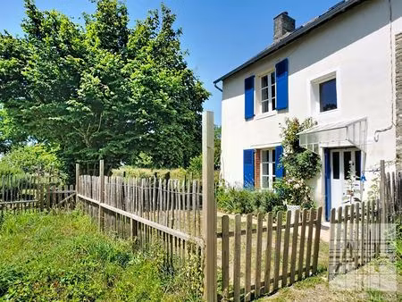 maison de 2 chambres  1 bureau  garage  jardin  le long du canal
