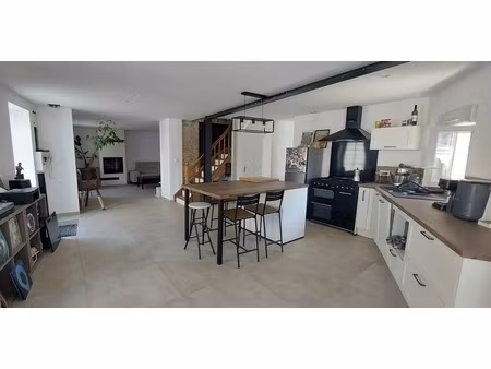 maison à vendre 4 pièces petosse (85)