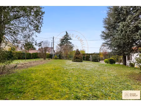 terrain bougival 1152 m2