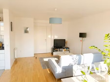 appartement à nanterre (92000)
