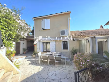 charmante villa avec piscine à la tour de mare