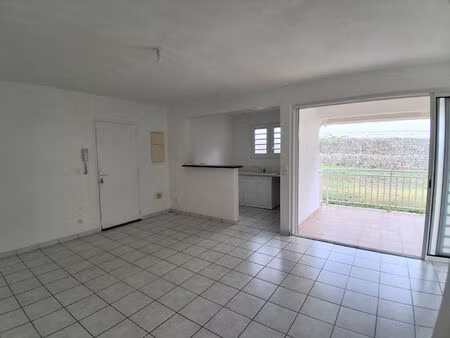 location appartement 2 pièces  40.00m²  le diamant
