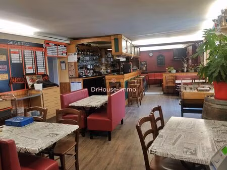 murs d'un fonds de commerce tabac presse fdj bar restauration avec logement  garage et ter