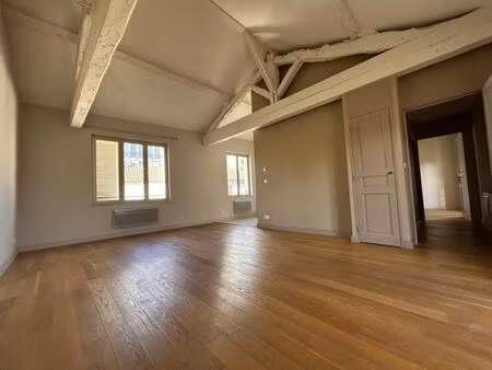 appartement t2bis - centre ville - sentini