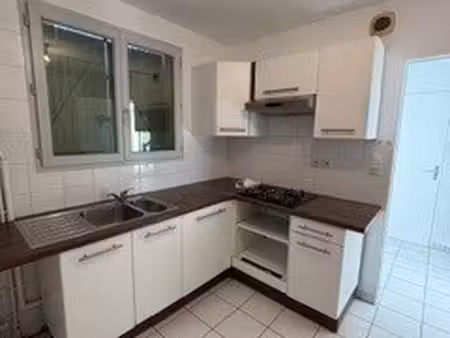 maison t4 duplex avec garage à louer à toulouse croix-bénite