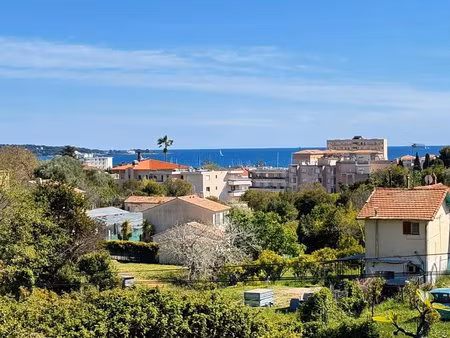 ? superbe appartement 3 pièces  149 m2 avec vue mer  terrasse  jardin – vallauris limite..