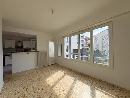 vente appartement 3 pièces 57 m² nice (06200)