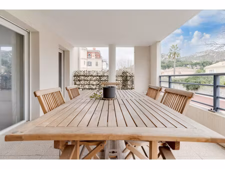 à vendre – t4 avec terrasses et garage – secteur cabot (13009 marseille)