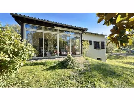 charmante maison individuelle d'environ 95 m² habitables  développant environ 172 m² de su