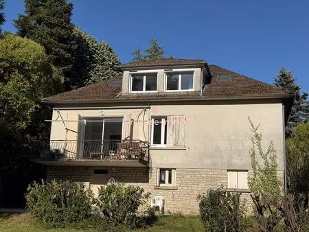 ravissante maison familiale de 4 chambres avec jardin majestueux à prayssac