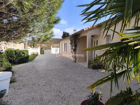 charmante maison de 5 pièces de 142 m² avec vaste séjour salon de 70 m² jardin arboré