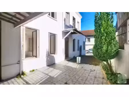 vente maison 8 pièces 140 m² à elbeuf (76500)  115 000 €