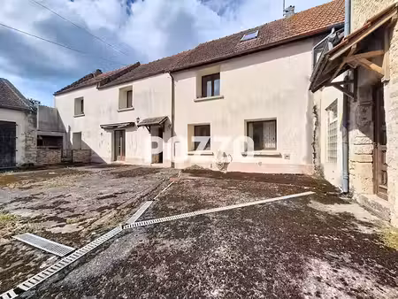vente maison 3 pièces 85 m² à luc-sur-mer (14530)  119 000 €