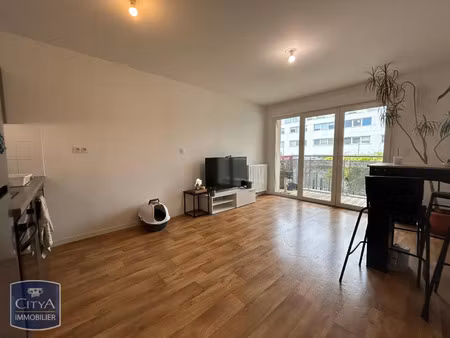 appartement à louer 2 pièces 40.13 m² - tours (37) - 589€