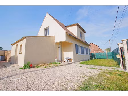 vente maison 5 pièces 104 m² à eppeville (80400)  145 000 €