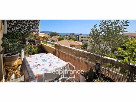 appartement à vendre 2 pièces + parking sécurisé bandol (83)