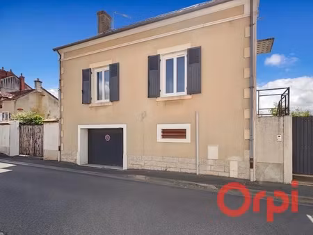 vente maison 4 pièces 90 m² à sancoins (18600)  137 000 €