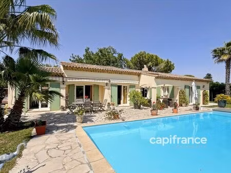 villa provençale 4 chambres avec piscine bagnols en foret (83)