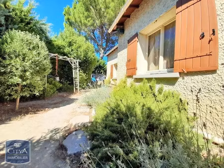 maison à louer 4 pièces 79.33 m² - orange (84) - 819€