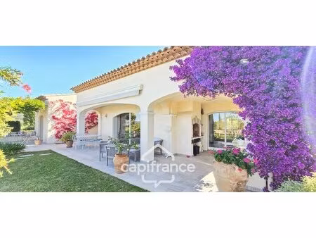maison à vendre 4 pièces vue mer + garage 55m² + piscine sanary sur mer (83)