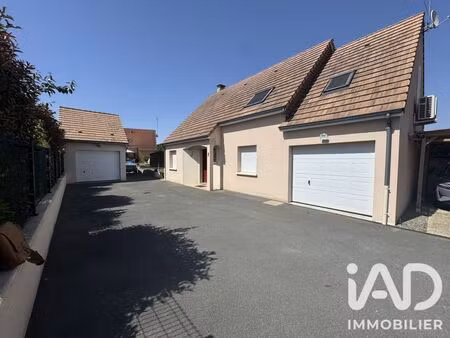 maison traditionnelle à bouloire (72440)