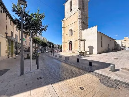 immeuble de caractère - fort potentiel - idéal investisseur ou projet mixte habitation / a