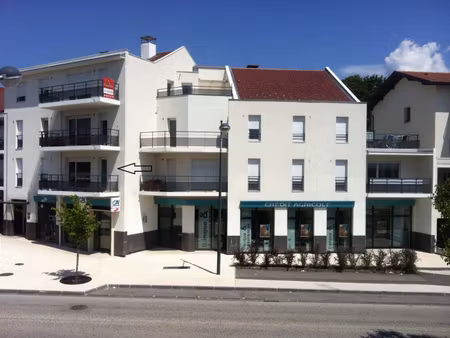 location appartement 3 pièces 57m² pringy 74370