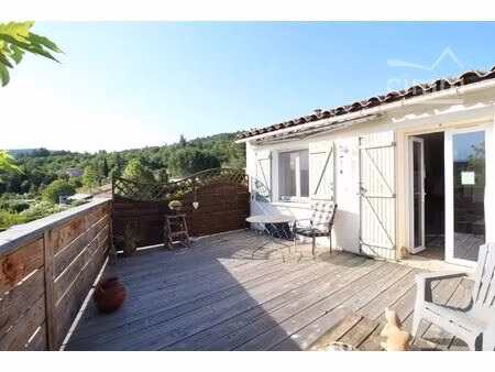 a vendre maison 4 faces de plain pied avec annexe  jardin et garage