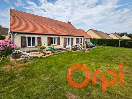vente maison 5 pièces 97.5 m² à la chapelle-du-bois (72400)  191 700 €