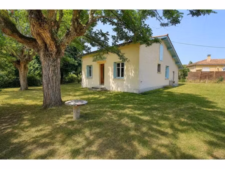 vente maison 4 pièces 92 m² à viterbe (81220)  180 000 €