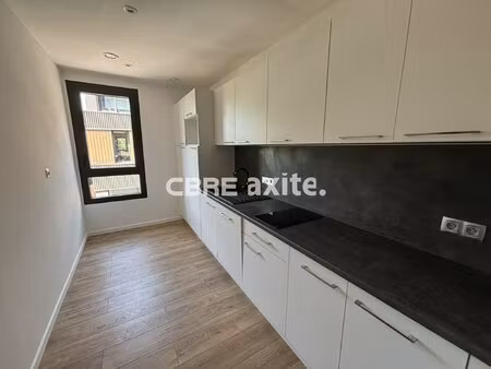 location local professionnel 160m² allonzier la caille 74350