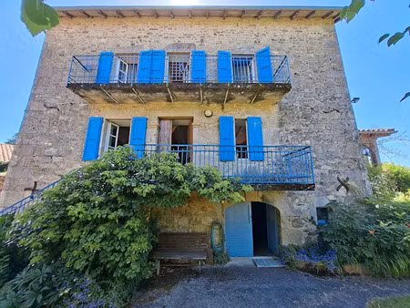 vente maison 9 pièces 200 m² à sousceyrac (46190)  186 000 €