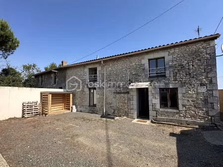 vente maison 4 pièces 110 m² à ceaux-en-loudun (86200)  170 000 €