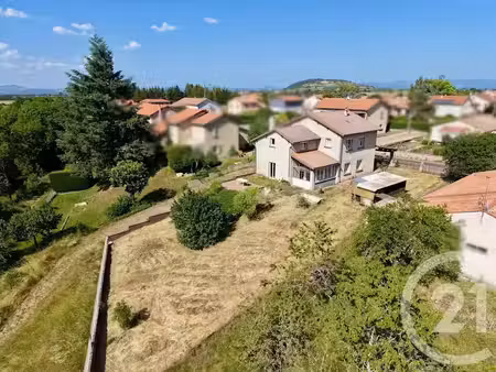 vente maison 5 pièces 142.46 m² à saint-christophe-sur-dolaison (43370)  189 900 €