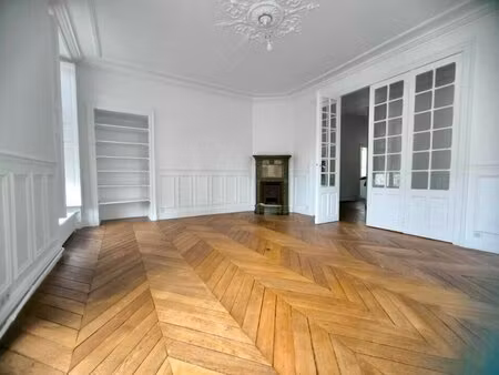 location bureaux 110 m² à 430 m²
