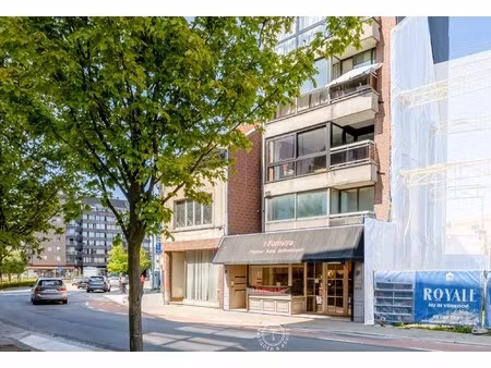 commercieel pand op uitstekende locatie in sint-niklaas