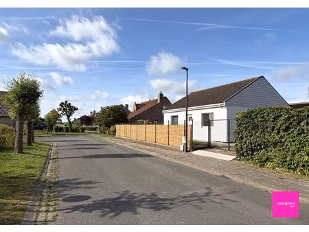 instapklare alleenstaande woning met tuin  garage en 491 m² grond in de haan