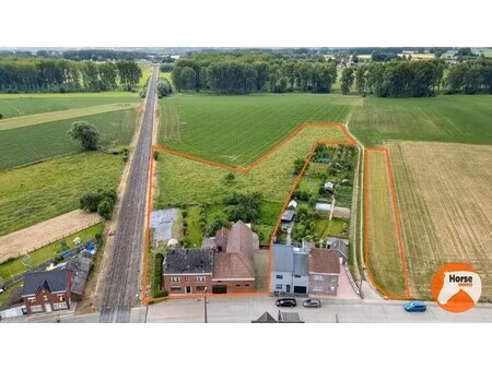 lierde - woning met veel potentieel op 93are