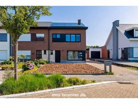 recent gemoderniseerde woning te sint-katelijne-waver