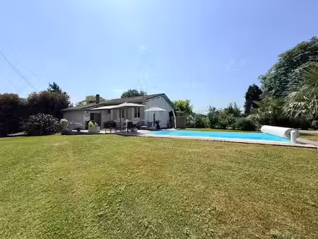 vente maison 4 pièces 86 m² à aire-sur-l'adour (40800)  222 000 €