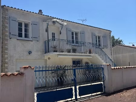 vente maison 4 pièces 80 m² à saint-sulpice-de-royan (17200)  212 000 €