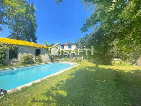 vente maison 9 pièces 298 m² coteaux-du-blanzacais (16250)