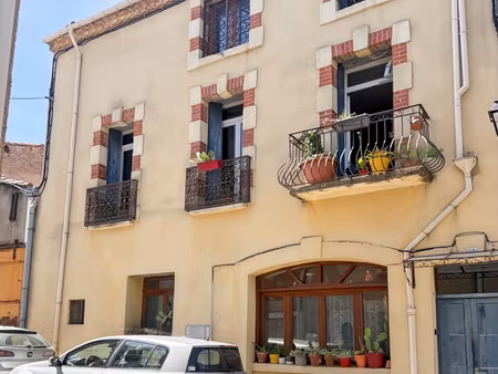 montblanc 34250  maison de village 150 m2 environ  3 chambres.