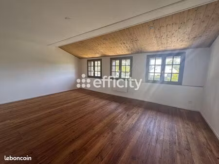 maison 8 pièces 200 m²