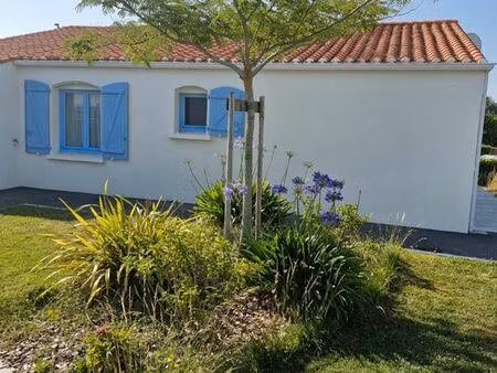 jolie maison dans le val de vie proche st gilles croix de vie