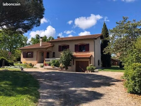 belle maison 113m2 au calme