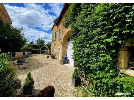 maison 7 pièces 162 m²