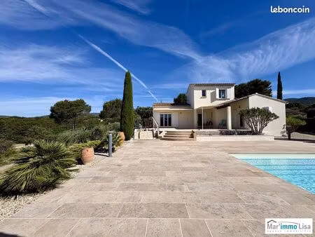 villa 4 pièces 102 m²